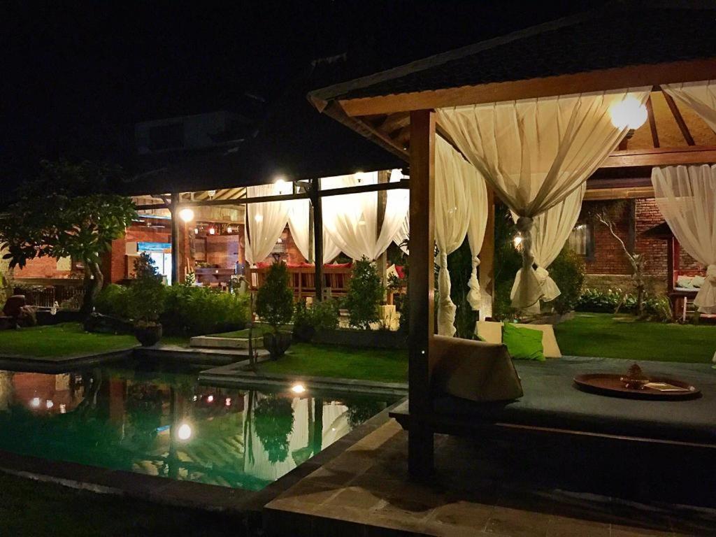 Ngeluwungan Boutique Hostel Чангу Екстер'єр фото